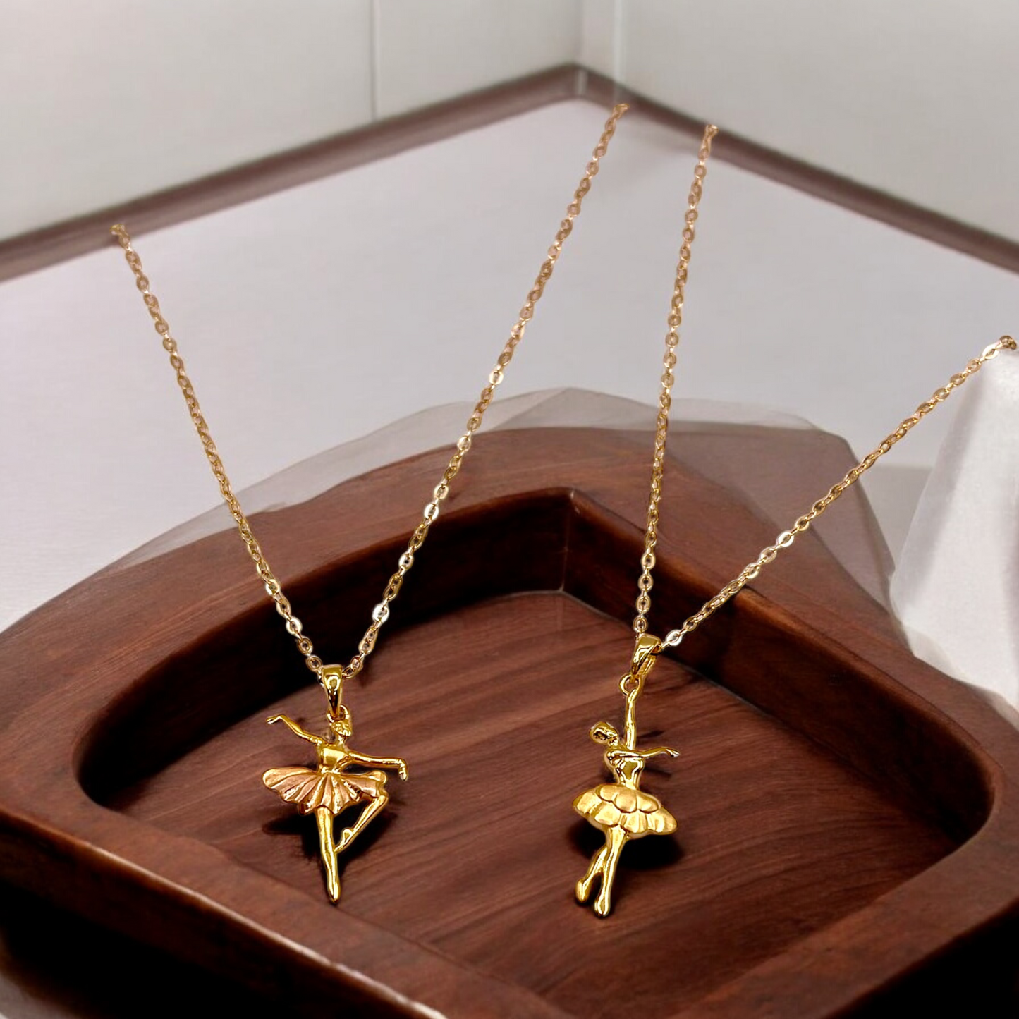 18k solid gold ballerina pendant